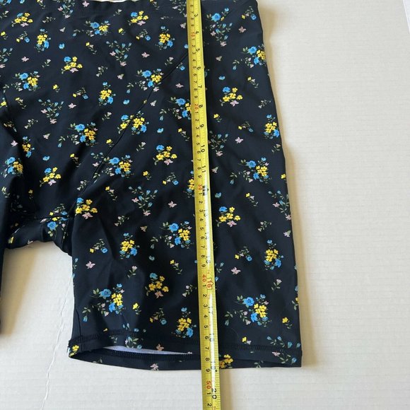 Adam Selman Biker Shorts Sz XL-XXL French cut Running Training Gym Floral Black - Picture 7 of 10